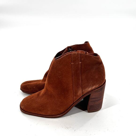 Lucky Brand Pinkton Boots 7 Brown NWOT Suede Ankle Booties Zip Western Heel - Picture 1 of 6